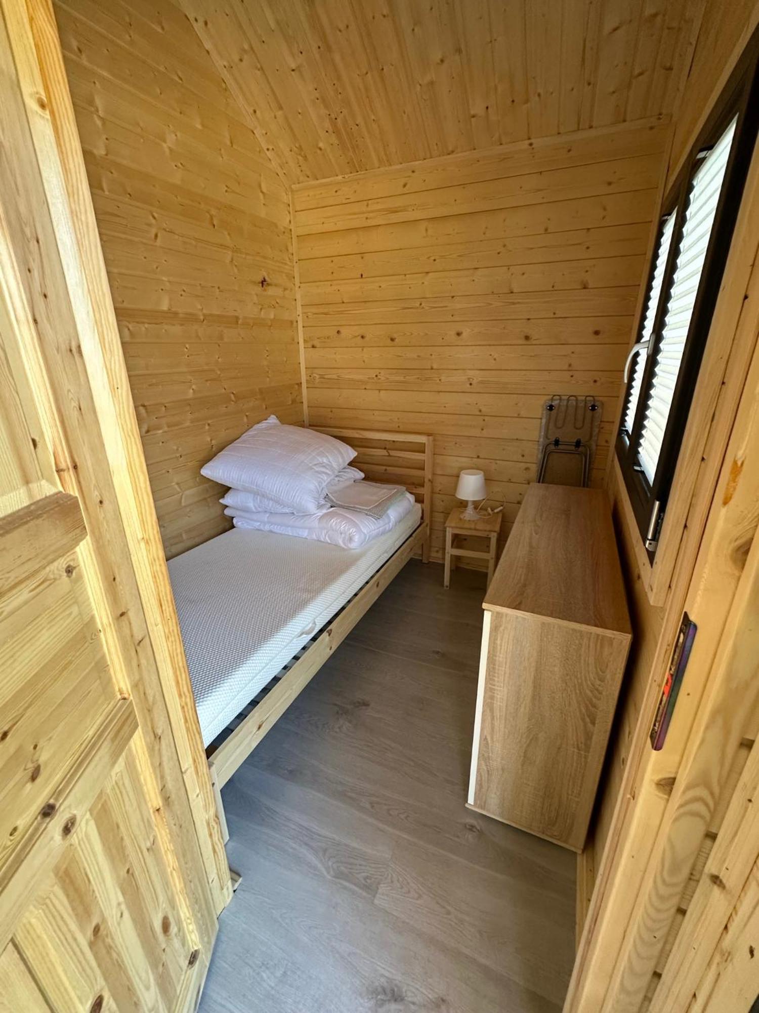 Hotel Osrodek Wczasowy Kuba à Jarosławiec Extérieur photo