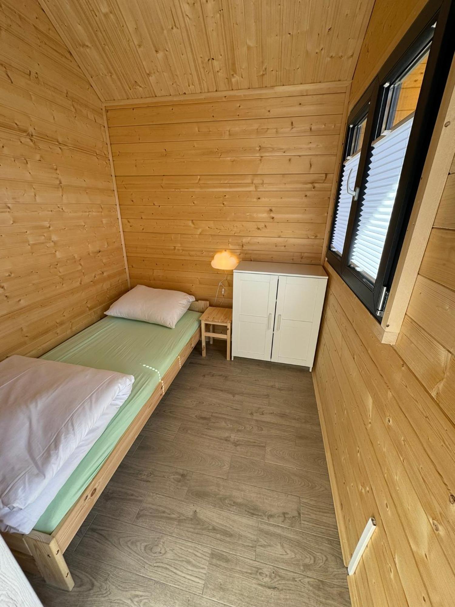 Hotel Osrodek Wczasowy Kuba à Jarosławiec Extérieur photo