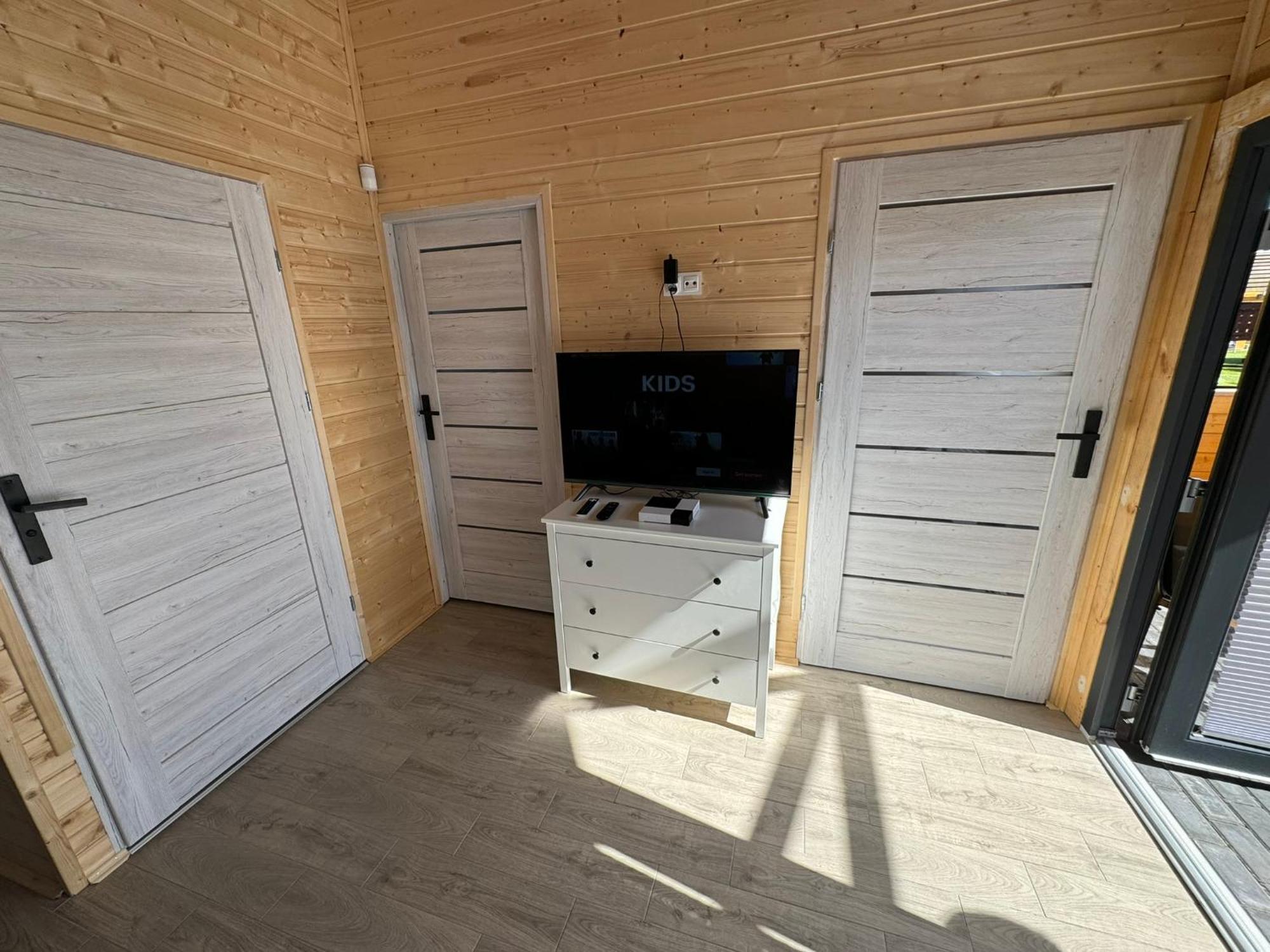 Hotel Osrodek Wczasowy Kuba à Jarosławiec Extérieur photo